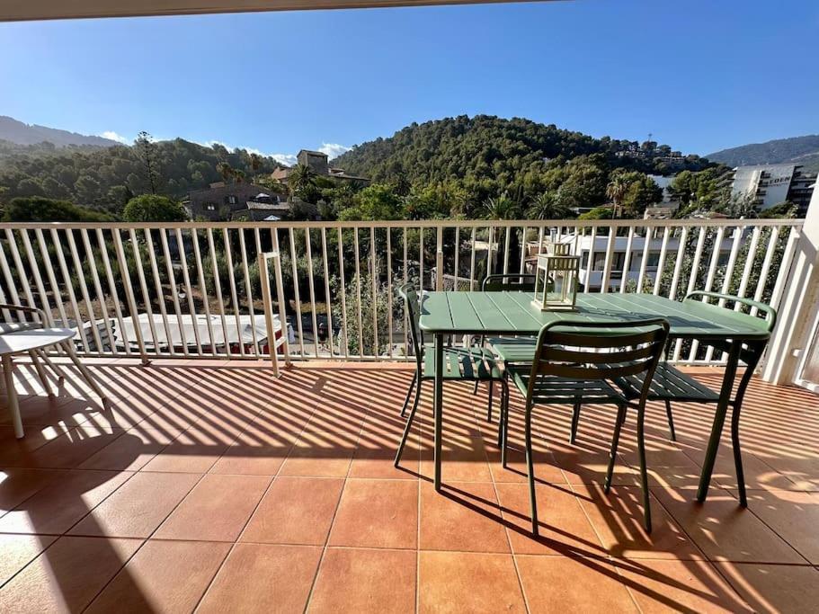 Moderno Y Acogedor Apartamento Con Terraza “ Llebeig” Soller Exterior photo