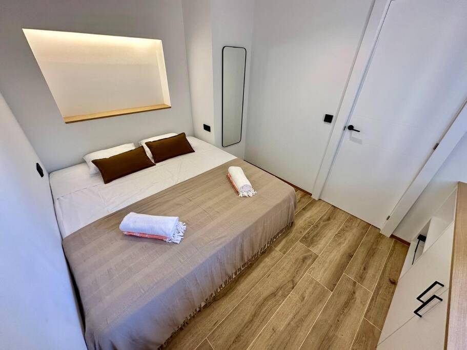Moderno Y Acogedor Apartamento Con Terraza “ Llebeig” Soller Exterior photo